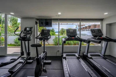 The Beachfront Hotel Phuket – Foto’s 6